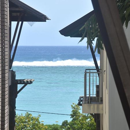 Blue Waves Beachfront Penthouse Flic-en-Flacq Exterior foto